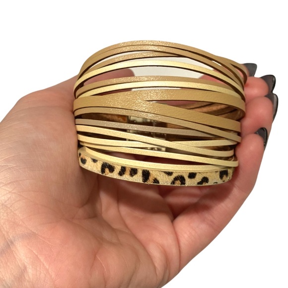 Women’s Leopard Leather Cuff Statement Bangle Bracelet Animal Print Neutral Tan - Picture 5 of 10